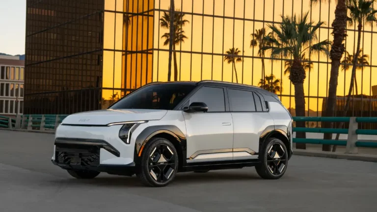 Kia to invest $649 million in Mexico to build EV3 production line